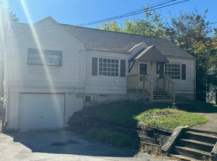 1724 John Ross Rd #1, Chattanooga, TN 37412