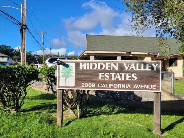 2069 California Ave APT 6D, Wahiawa, HI 96786