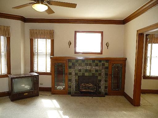 2nd image of 1608 S Scoville Ave