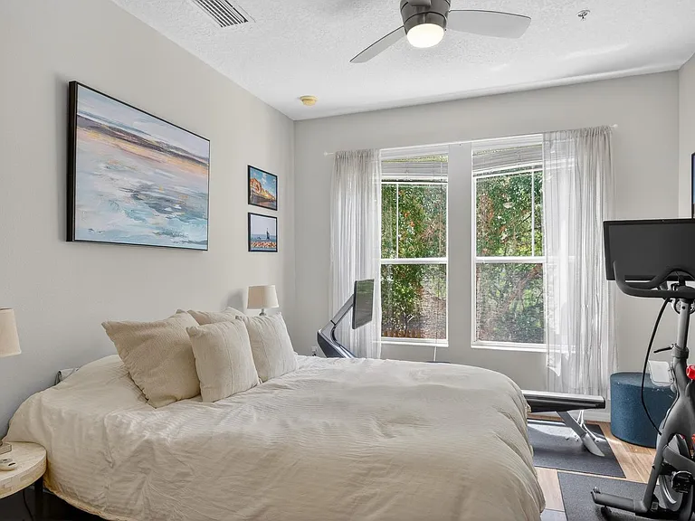 1185 SW 9th Rd #212 — Photo 12