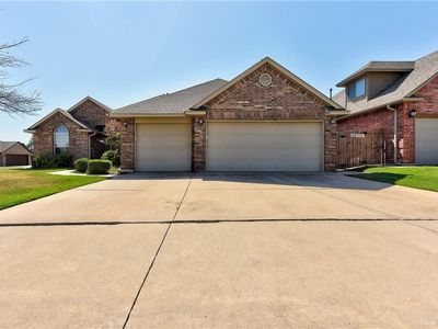 8800 NW 111th St, Oklahoma City, OK, 73162