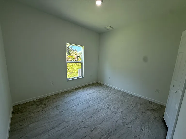 1392 Alabelle Ln — Photo 14