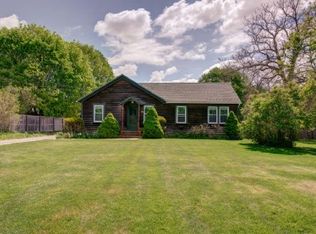 64 Summit Blvd, Westhampton, NY 11977