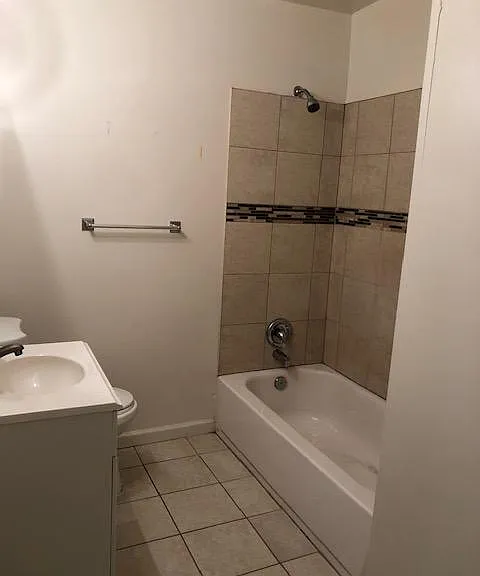 Full bathroom