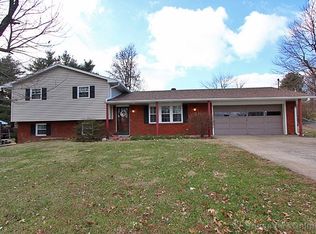 855 Strawberry Ln, Jackson, MO 63755