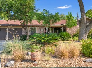 5611 Gillis Dr, San Antonio, TX 78240