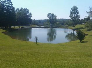 555 56th St NW, Cleveland, TN 37312