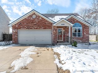 4208 Parlament Ct, Jeffersonville, IN 47130