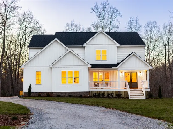 15706 Hebrides Dr, Chesterfield, VA 23838