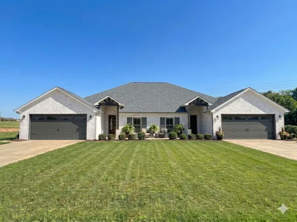 2755 Seed Tick Rd, Caledonia, MS 39740