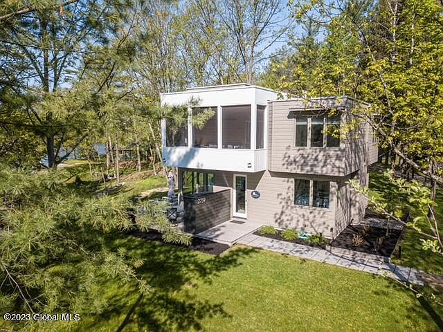 1st image of 2759 Sheep Meadow Lane Way