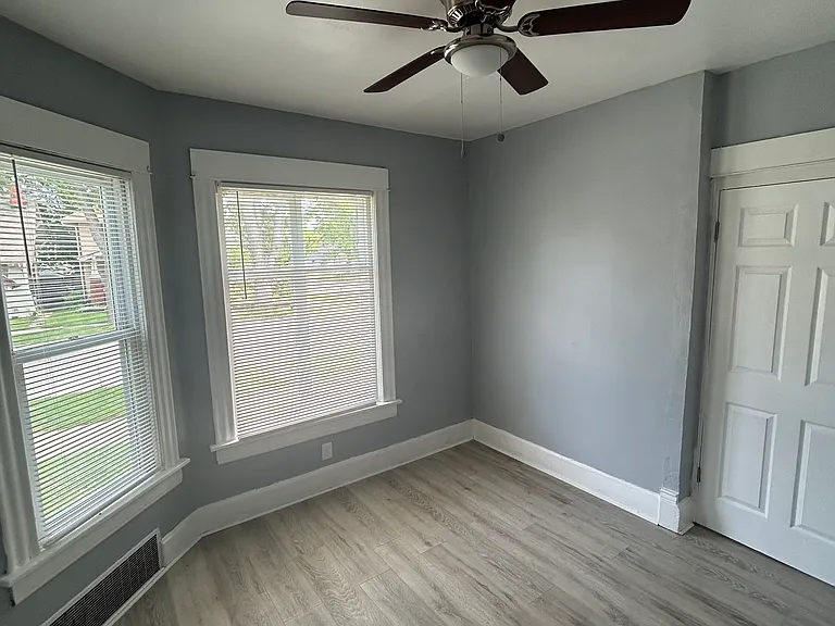 1438 Deane Blvd #UPPER — Photo 1