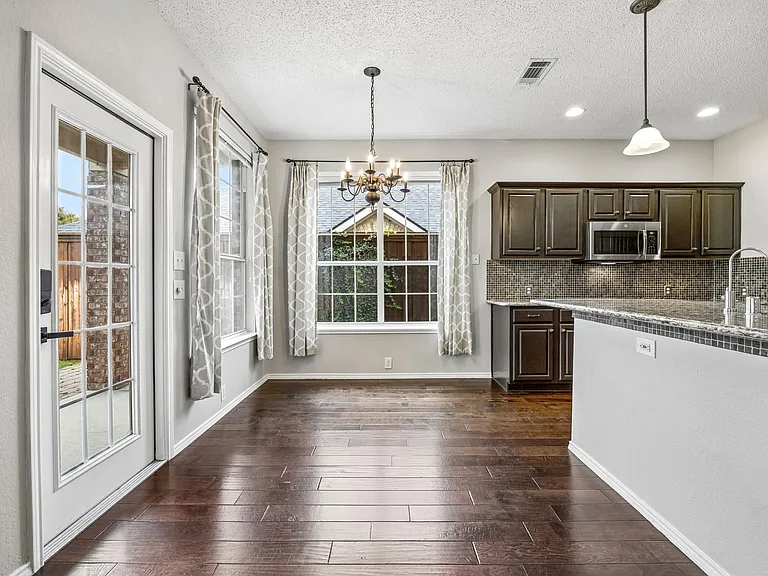 11002 Brandenberg Dr — Photo 12