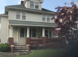 5806 Snow Rd, Parma, OH 44129