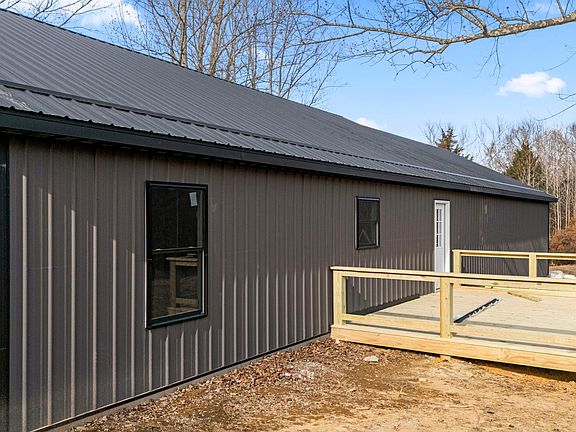 5th image of 5672 N Terry Rd