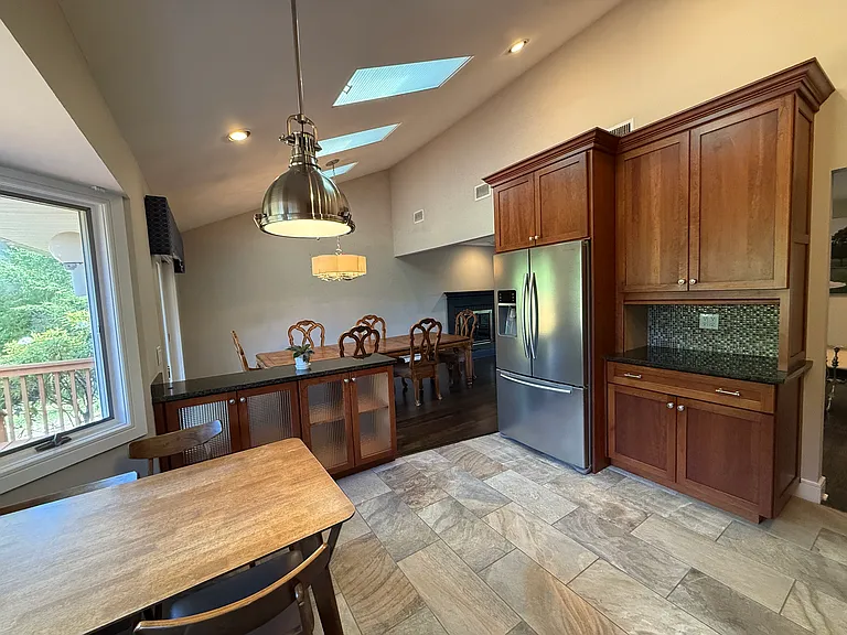 21 Sandra Dr — Photo 4