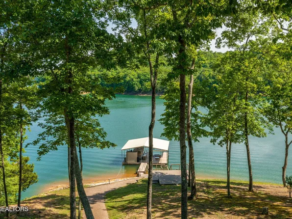 563 Norris Shores Dr, Sharps Chapel, TN 37866