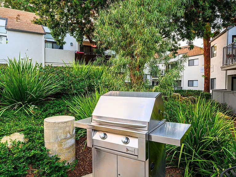 Sendero Huntington Beach — Photo 21