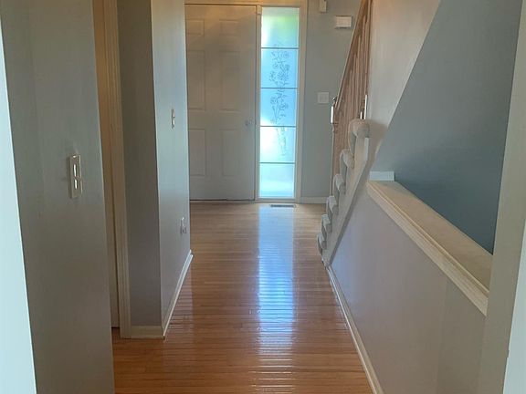 3rd image of 6354 Briarcliff Dr #127