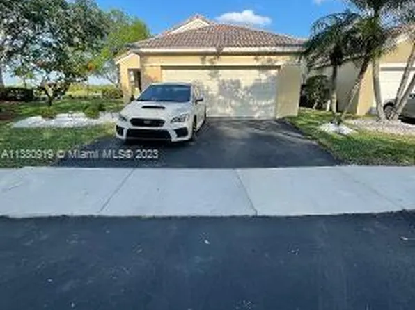1521 Salerno Cir, Weston, FL 33327