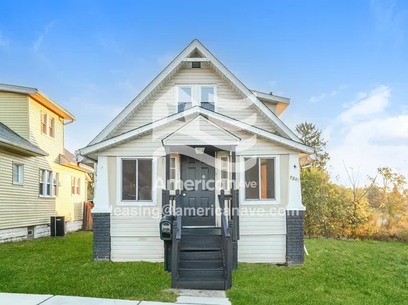 1249 Central Ave, Barberton, OH 44203