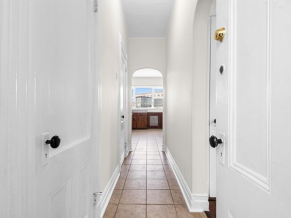 2nd image of 711 6th St Floor 2