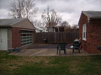 5th image of 6818 Creston Dr