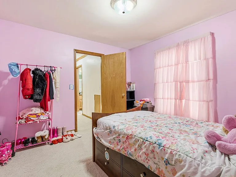 53428 Gregory Dr — Photo 12