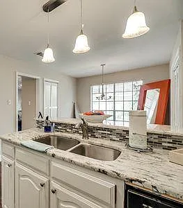 4216 Spring Meadow Ln — Photo 3