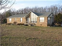2nd image of 62 Watermill Rd