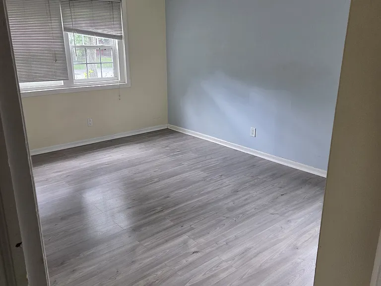201 Clifton Dr #A — Photo 12
