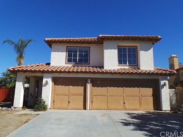 1st image of 15800 Oro Glen Dr