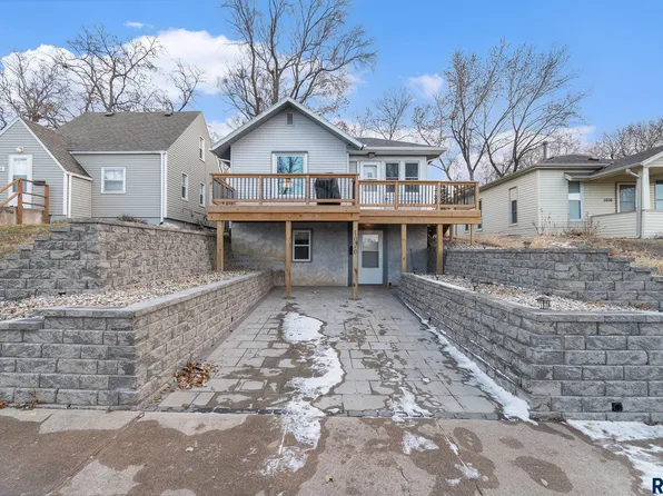 1020 N Duluth Ave, Sioux Falls, SD 57104