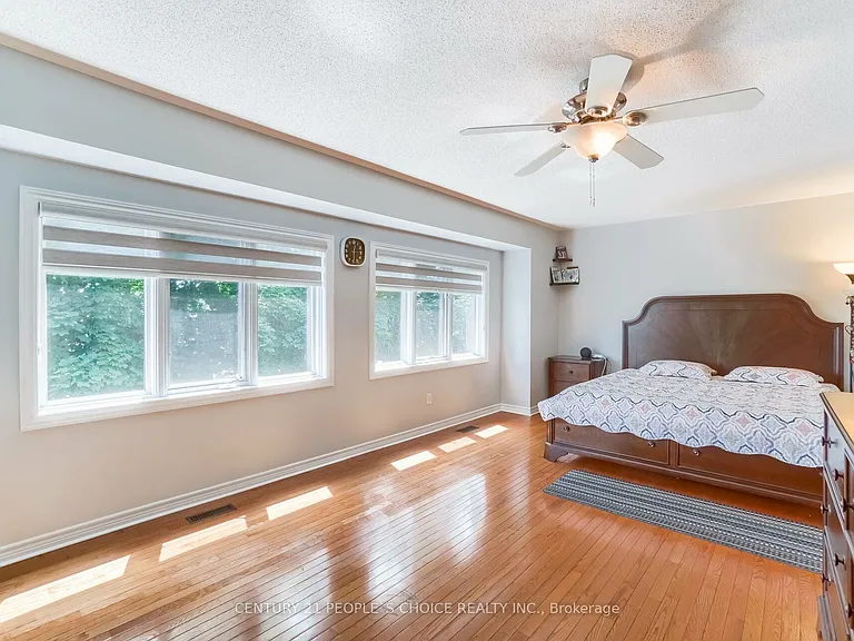 5658 Glen Erin Dr #7 — Photo 24