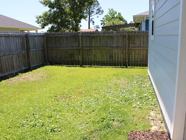 2164 Wind Trace Rd N — Photo 24