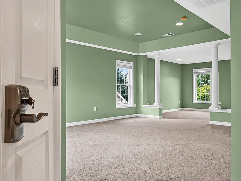 43331 Hollybank Pl — Photo 32