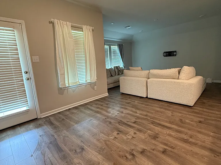 311 Broussard Hill Dr — Photo 6
