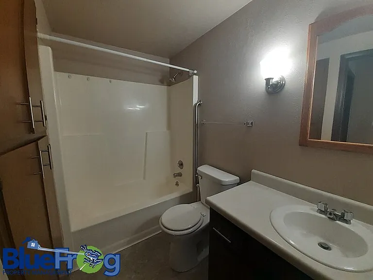 545 Spinnaker Ln #A — Photo 6