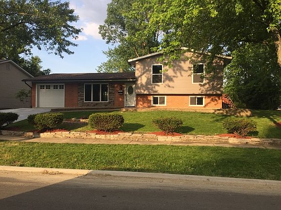 2nd image of 7751 Kingsbury Dr