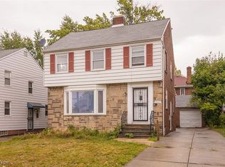 2257 N Taylor Rd, Cleveland Heights, OH 44112
