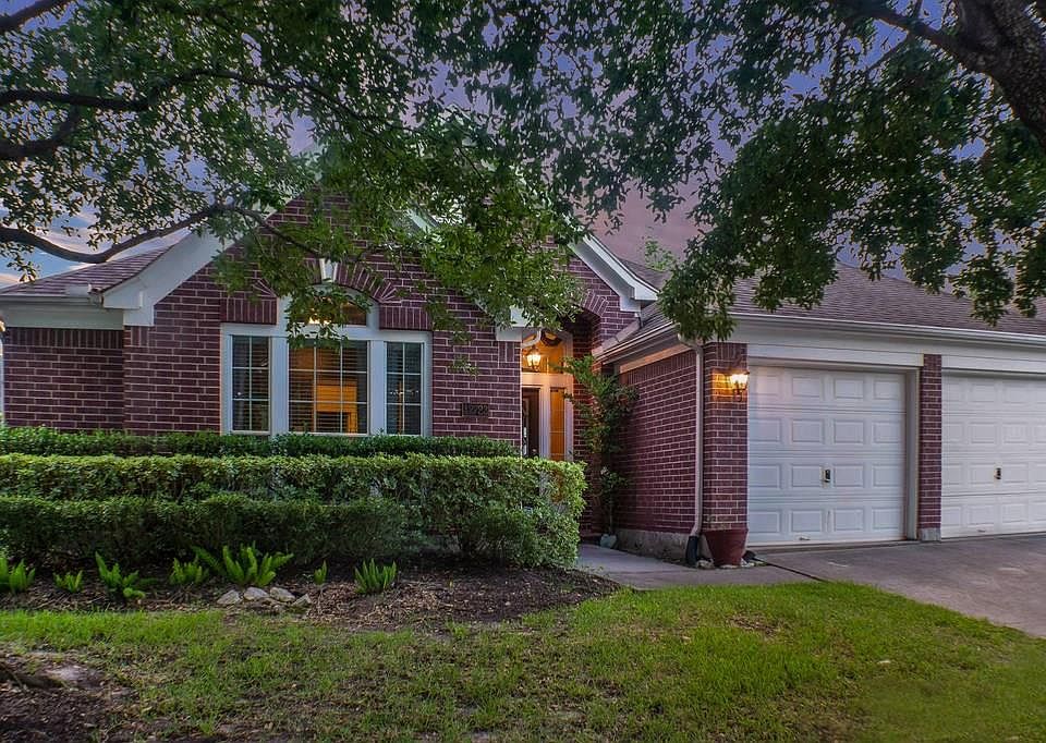 1st image of 12723 Cedar Grove Ct