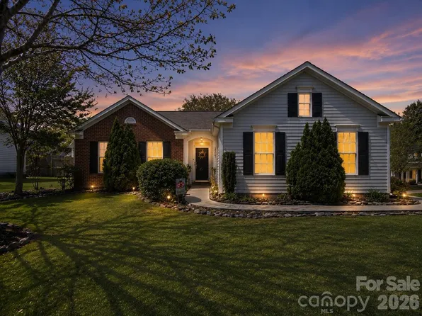 3307 Southern Ginger Dr, Indian Trail, NC 28079