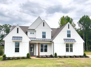 35 Drake Dr, Piperton, TN 38017