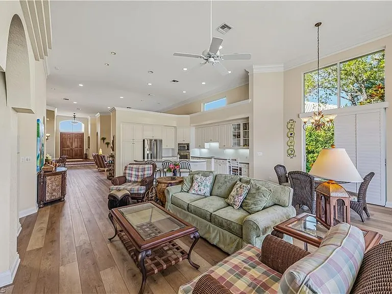 3748 Ascot Bend Ct — Photo 9