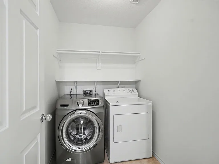 2416 Charleston St #A — Photo 21