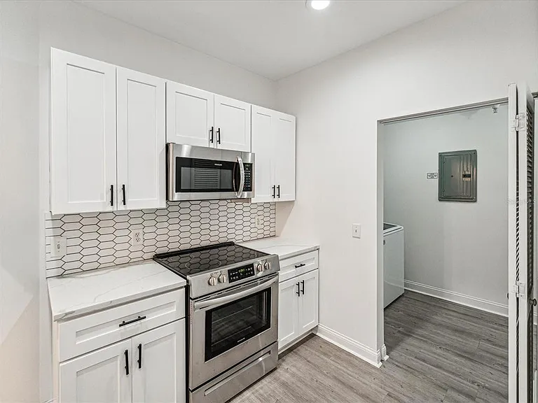 215 Central Ave #3F — Photo 11