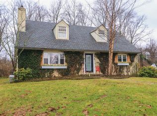 811 Finney Trl, Cincinnati, OH 45224