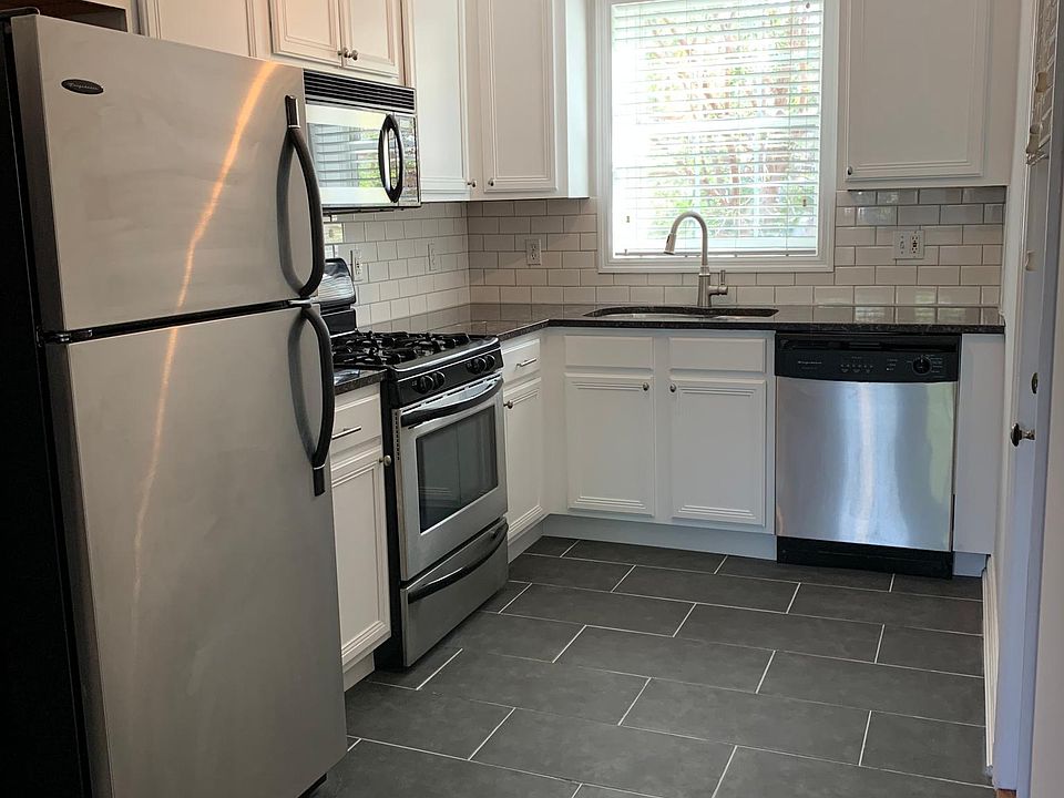 1st image of 8052 Davis Dr APT 1E