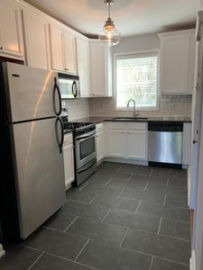 8052 Davis Dr APT 1E, Saint Louis, MO, 63105
