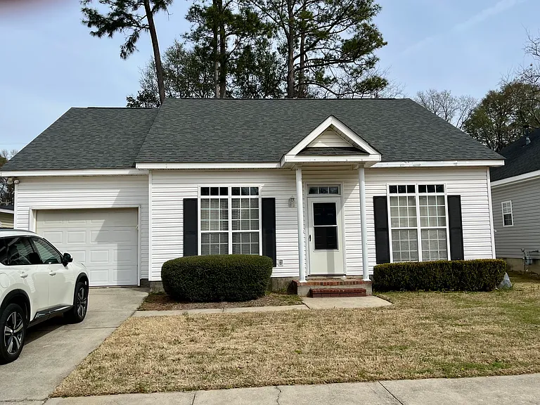 225 Spring Oak Ln — Photo 1